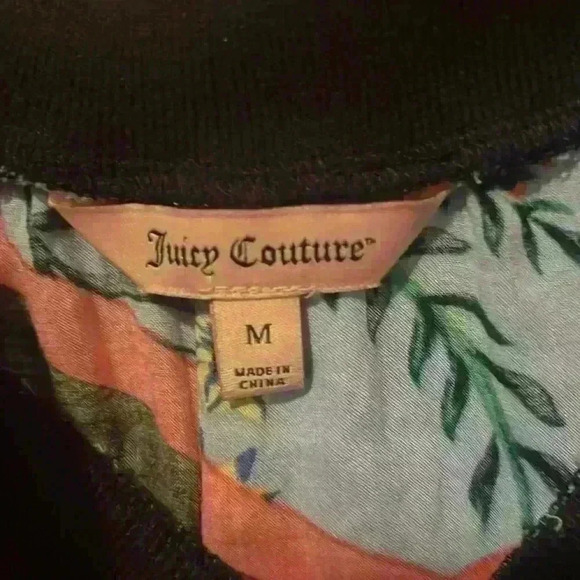 Juicy Couture size M Shirt w Floral Pattern - Picture 3 of 4